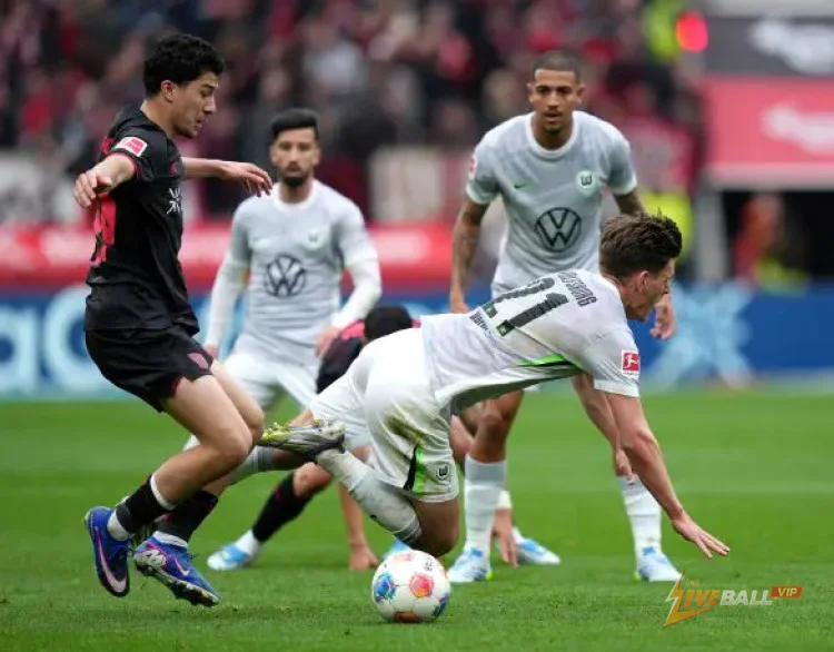 สามสิ่งที่เราเรียนรู้จากการคิกออฟช่วงบ่ายนัดที่ 28 ของบุนเดสลีกา – โวล์ฟสบวร์กดูถูกลิขิตให้ตกชั้น, บาเยิร์น มิวนิค ปล่อยมันไว้สาย และฮอฟเฟ่นไฮม์ขัดขวางการแย่งชิงยุโรป