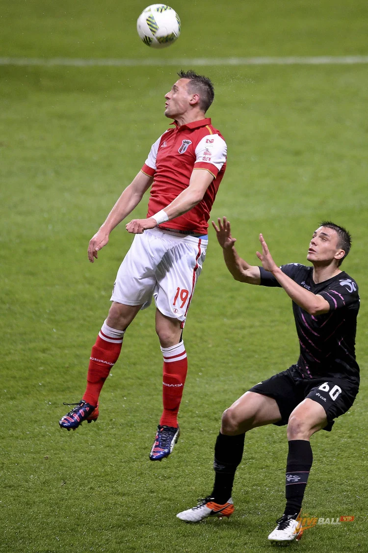 ท็อตแนมแจ้ง Joao Palhinha ว่าพวกเขาต้องการเก็บเขาไว้ แต่ต้องเผชิญกับภัยคุกคามจาก Benfica, FC Porto, Sporting CP