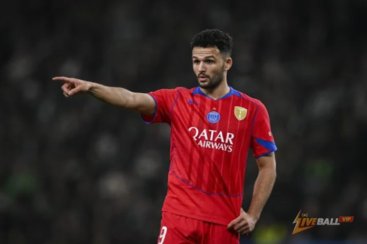 เอซี มิลาน ตกลงค่าธรรมเนียมการโอนสถิติของสโมสรกับ PSG เพื่อเซ็นสัญญากับ กอนซาโล รามอส