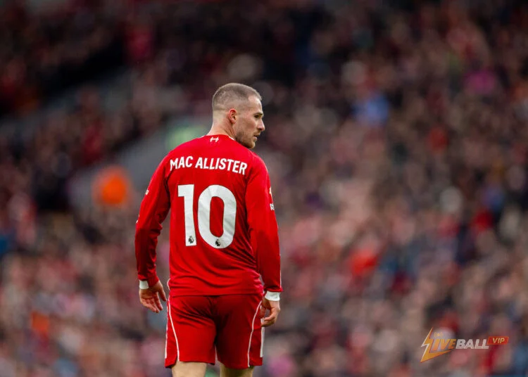 เรอัล มาดริดเริ่มต้นการเจรจาเพื่อลงนามอเล็กซิส แม็ค อัลลิสเตอร์ เนื่องจากความต้องการของโชเซ่ มูรินโญ่ชัดเจนขึ้น