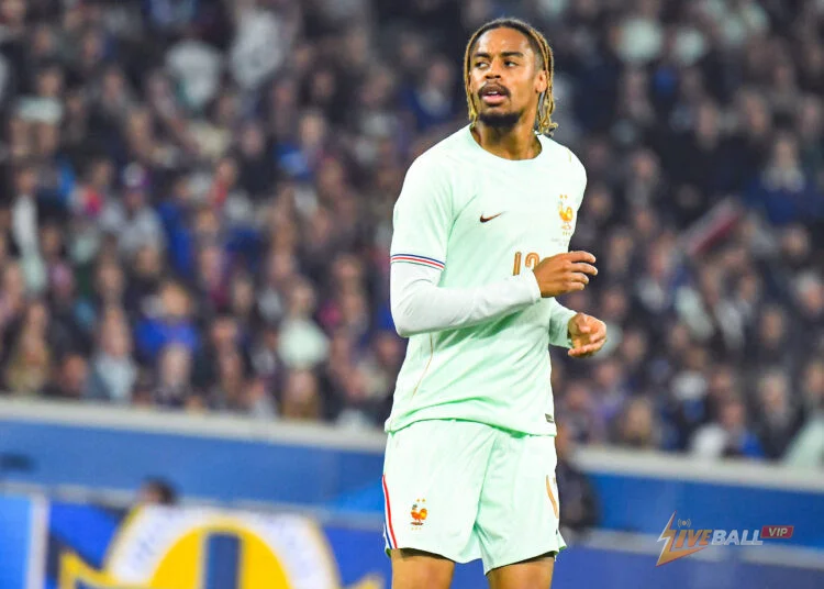 จอห์น อาร์เน รีเซ่ บอกให้ลิเวอร์พูลเซ็นสัญญากับแบรดลีย์ บาร์โคล่า