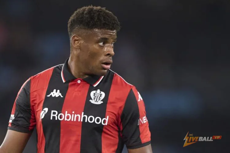เควิน คาร์ลอส จาก OGC Nice ปฏิเสธข้อเสนอจาก Preston North End