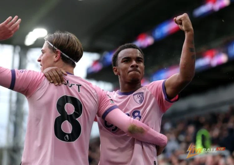 PSG ไม่คาดว่าจะทำการย้ายตัว Éli Junior Kroupi จากบอร์นมัธ