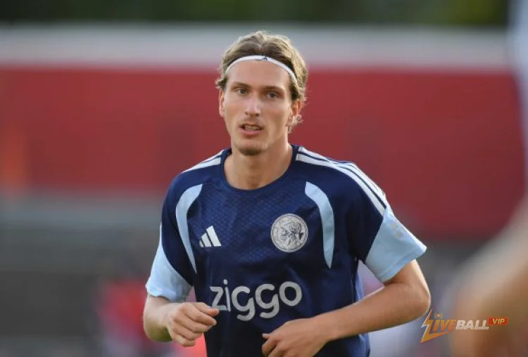 ทางการ | PSG เซ็นสัญญากับดาวรุ่งจากอาแจ็กซ์ มิคา กอดส์