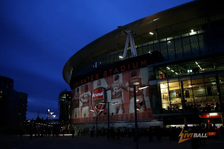 อาร์เซนอล พบ คอฟเวนทรี ซิตี้: การวิเคราะห์และการคาดการณ์