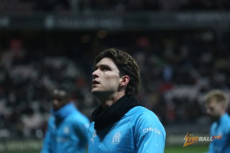 AS Roma ทำการย้ายตัวกองหลังของมาร์กเซย เลโอนาร์โด บาเลร์ดี้