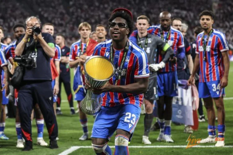PSG ได้สอบถามเกี่ยวกับการเซ็นสัญญากับเจย์ดี แคนวอท กองหลังของคริสตัล พาเลซ แต่…