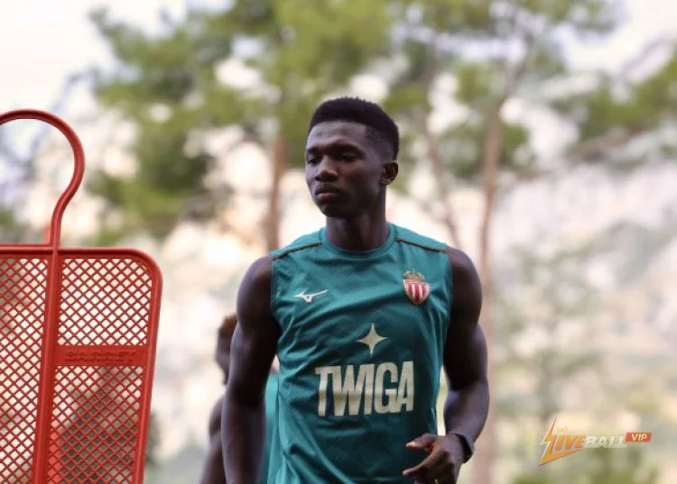 ลามีน คาเมร่า กลับมาฝึกซ้อมกับ AS Monaco หลังจากดีลกับเชลซีไม่สำเร็จ