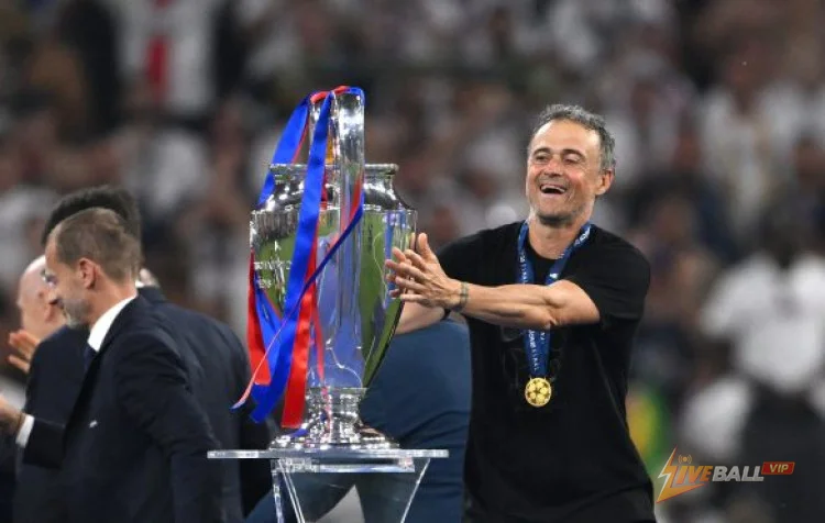PSG ต้องการขยายสัญญาของหลุยส์ เอ็นริเก้ แต่...