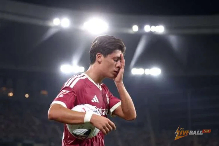 ทำไมอาร์ด้า กูเลอร์ถึงถูกเปลี่ยนตัวออกในช่วงต้นเกมที่เรอัลมาดริดพ่ายให้กับเรอัลเบติส