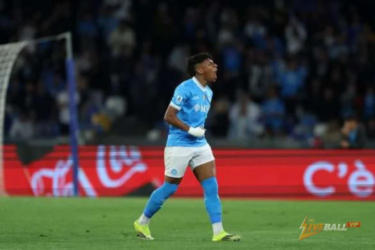 นักเตะนาโปลีสามคนที่อาร์เซนอลต้องระวังในเกมใหญ่ยูฟ่าแชมเปียนส์ลีก